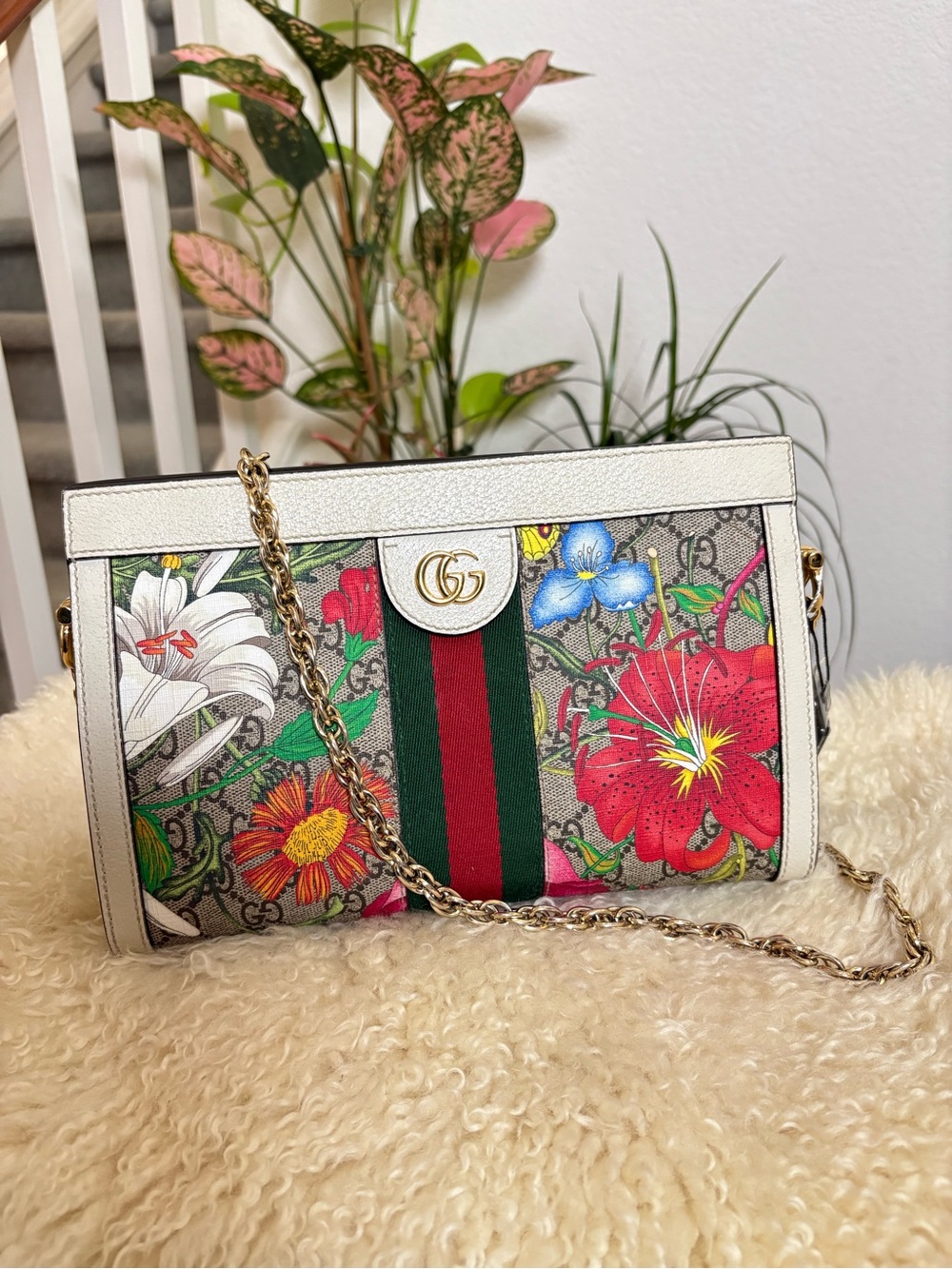 Gucci GG Supreme Monogram Flora Web Small Ophidia Chain Shoulder Bag White